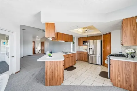 5247 Tropical Point Weeki Wachee FL 34607