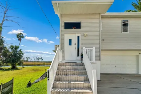5247 Tropical Point Weeki Wachee FL 34607
