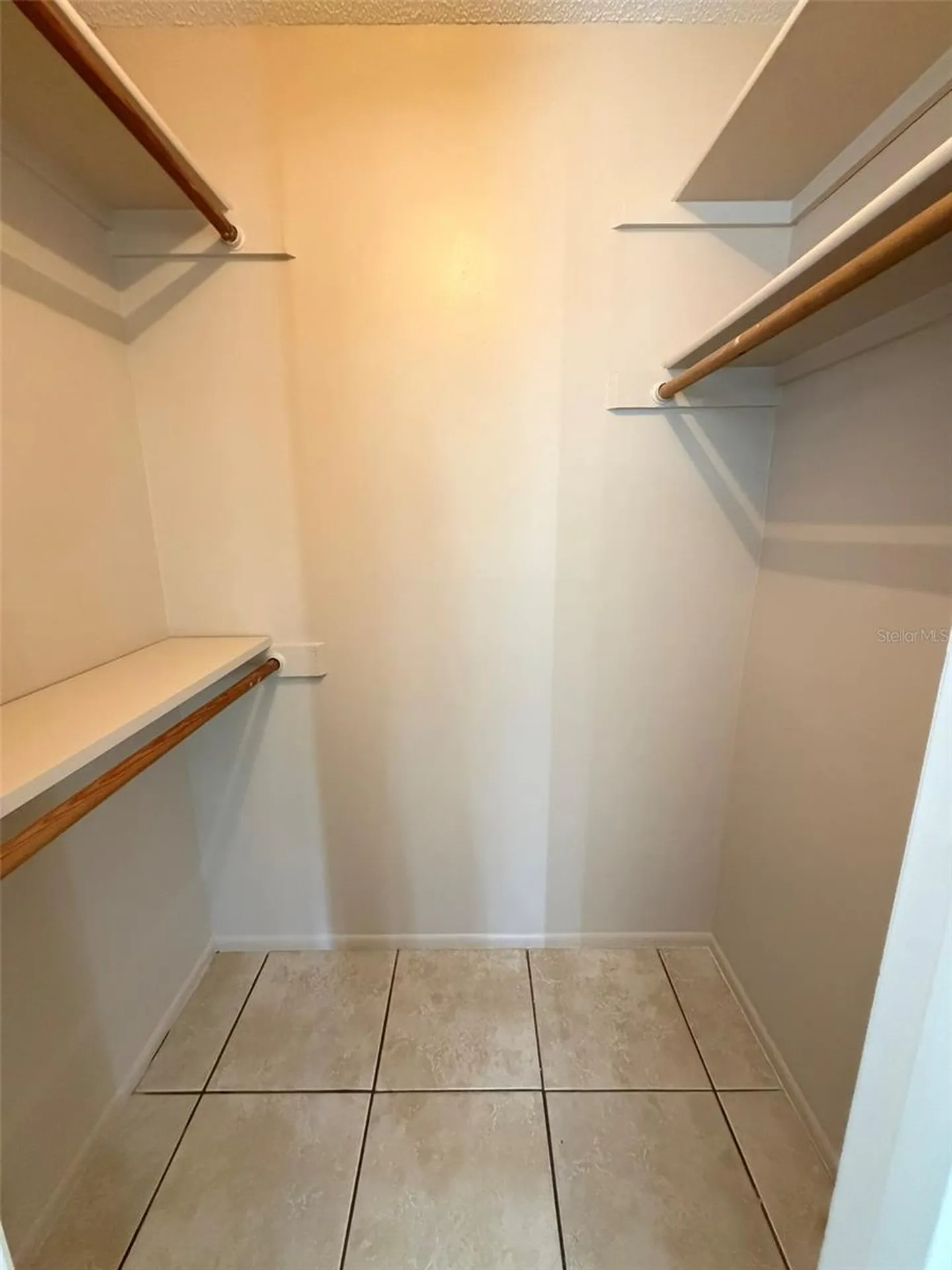 729 Hummingbird Lane Orlando FL 32825
