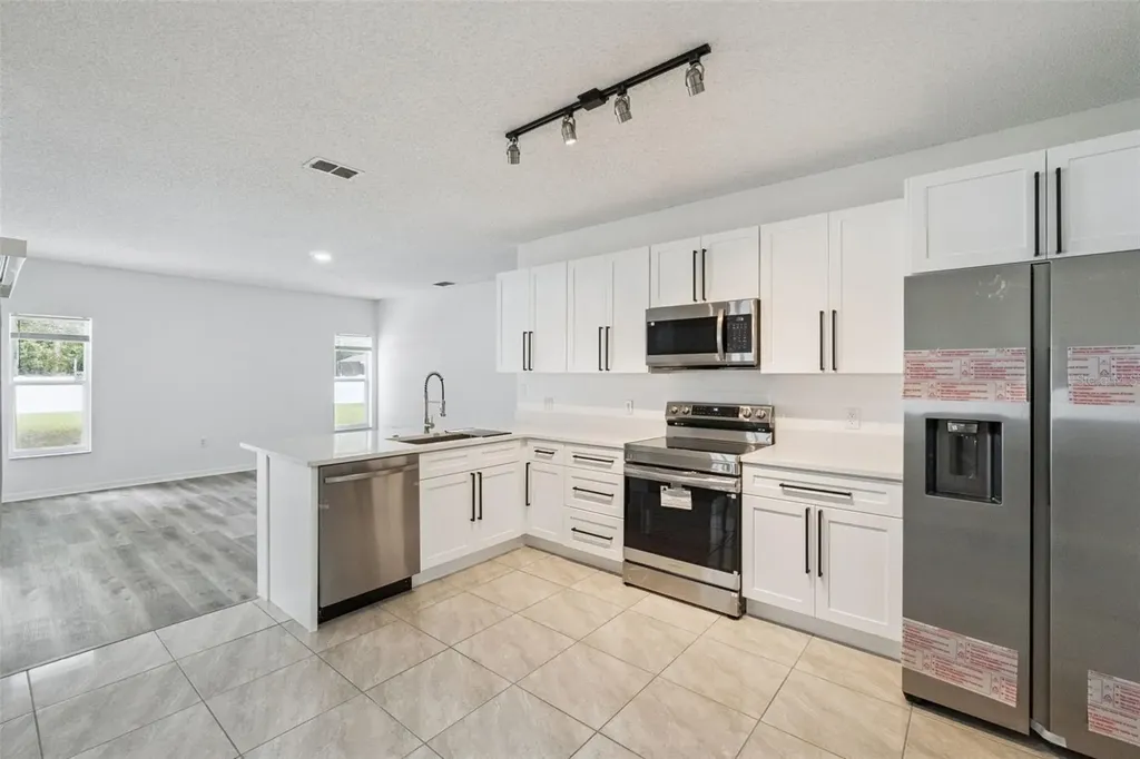 931 Van Loon Court Kissimmee FL 34758