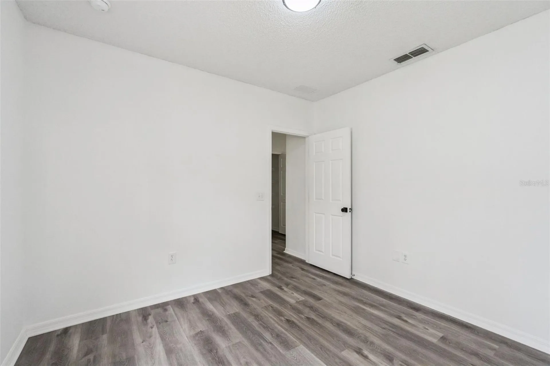 931 Van Loon Court Kissimmee FL 34758