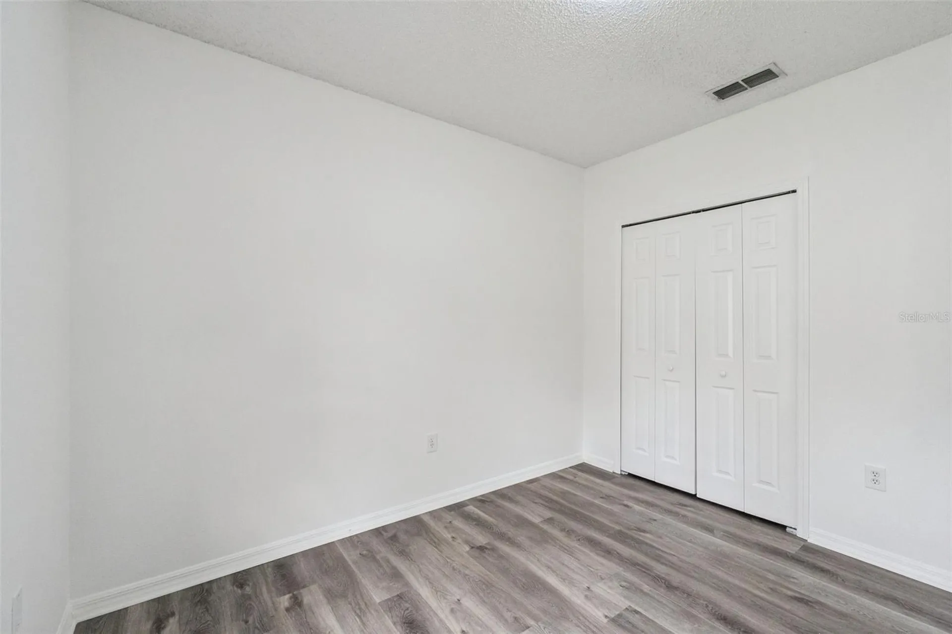 931 Van Loon Court Kissimmee FL 34758