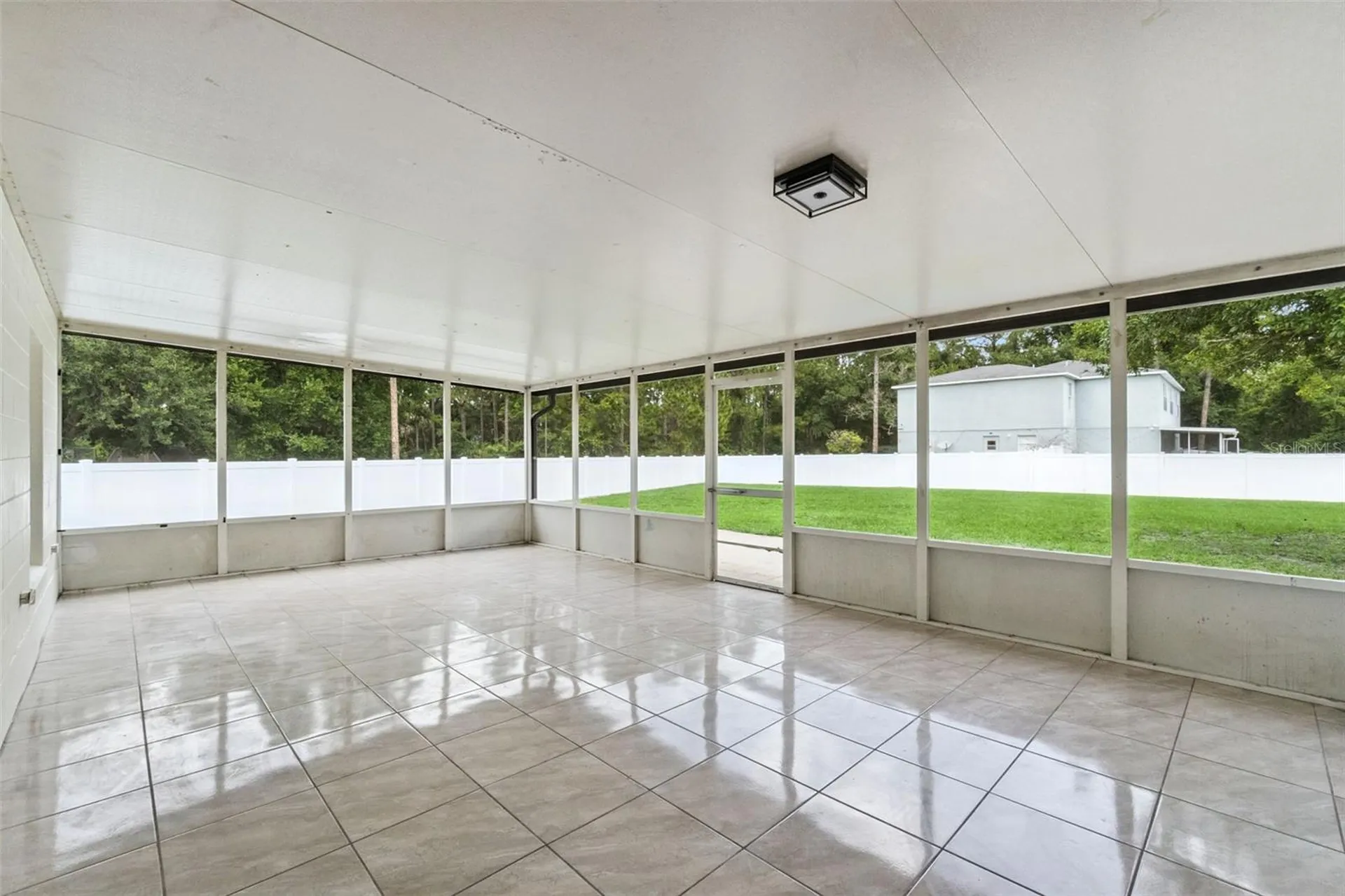 931 Van Loon Court Kissimmee FL 34758
