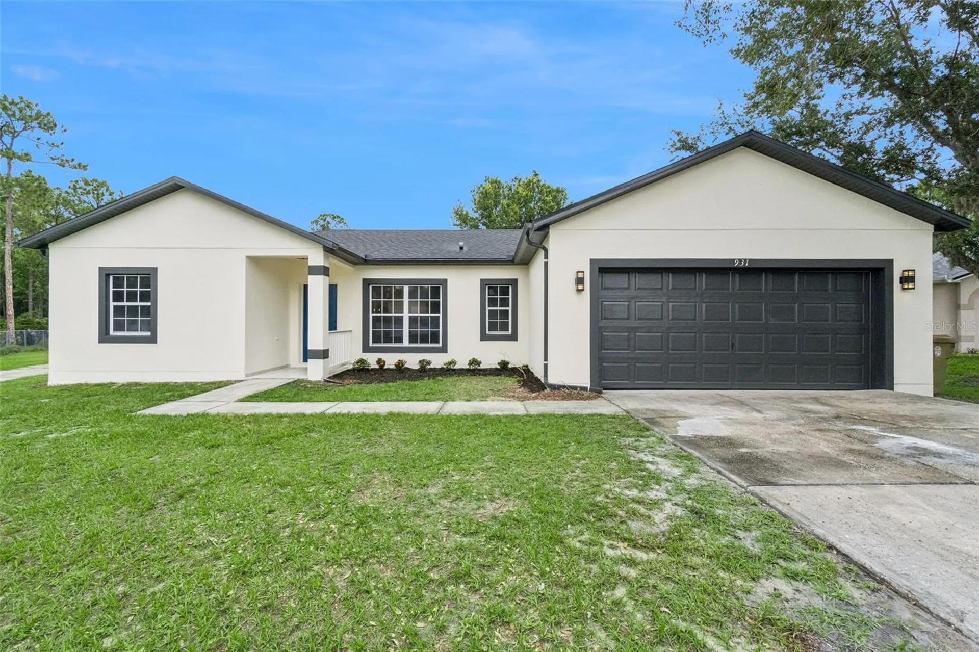 931 Van Loon Court Kissimmee FL 34758