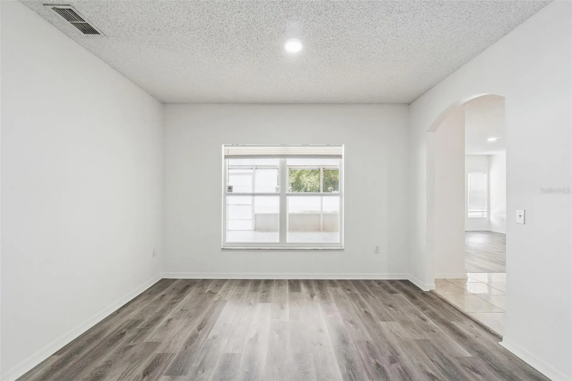931 Van Loon Court Kissimmee FL 34758