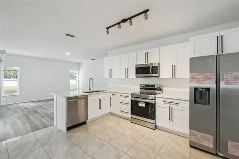 931 Van Loon Court Kissimmee FL 34758