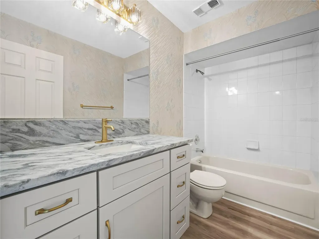 6341 Silver Lakes Drive W Lakeland FL 33810