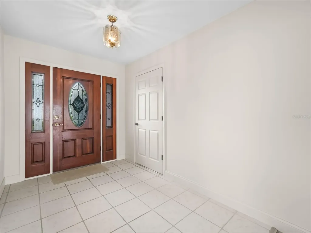 6341 Silver Lakes Drive W Lakeland FL 33810