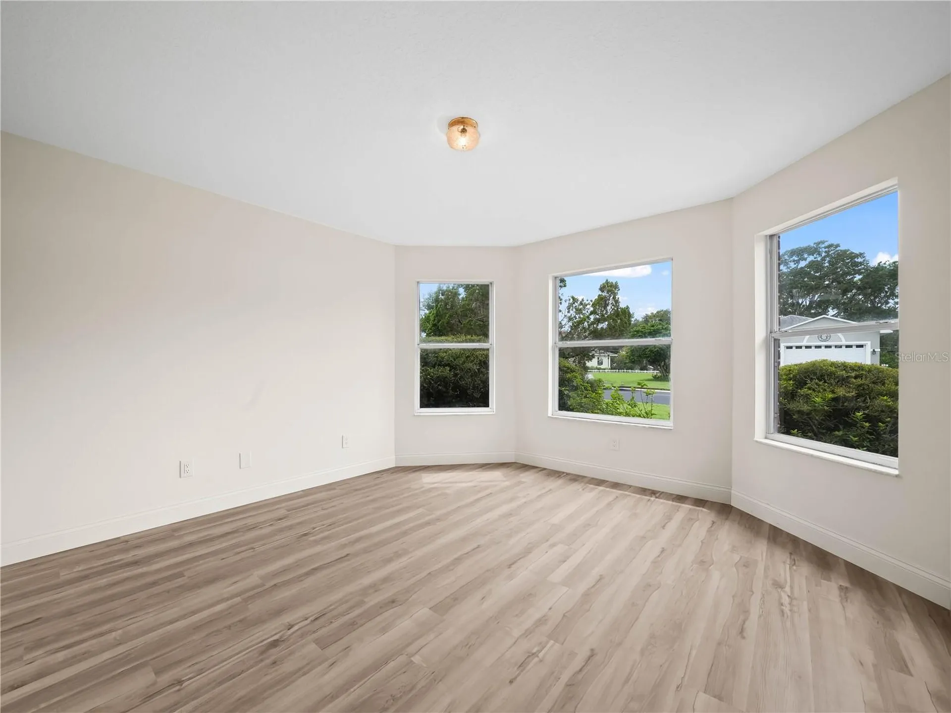 6341 Silver Lakes Drive W Lakeland FL 33810