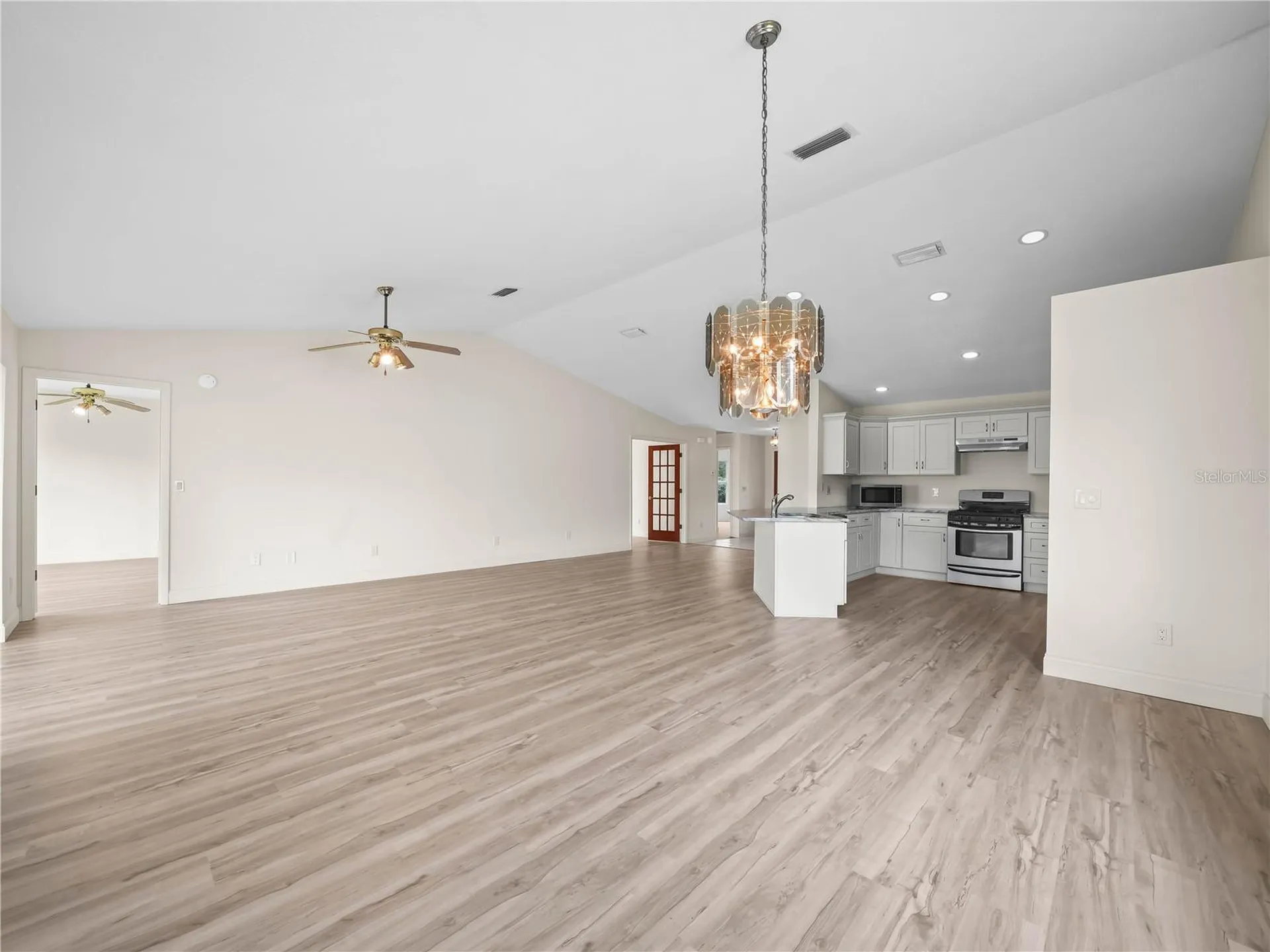 6341 Silver Lakes Drive W Lakeland FL 33810