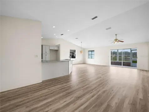 6341 Silver Lakes Drive W Lakeland FL 33810