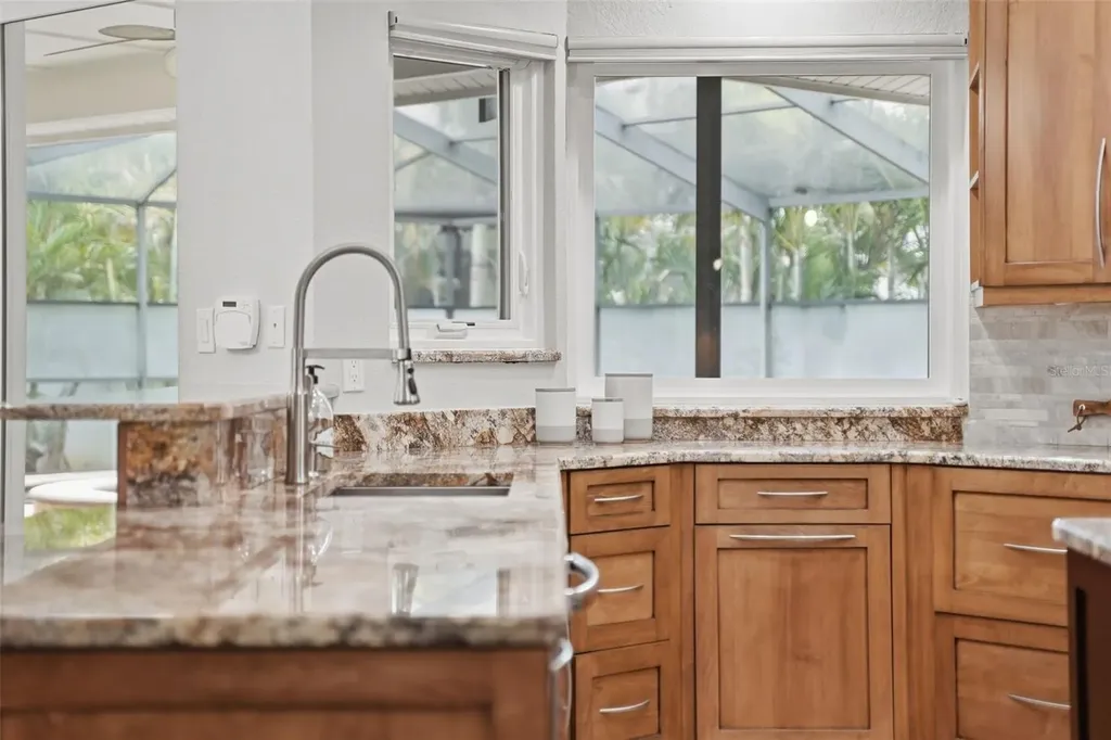 661 7th Avenue N Tierra Verde FL 33715