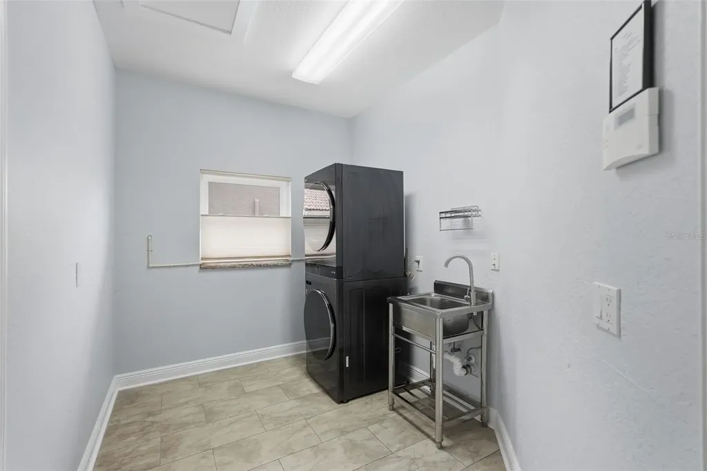 661 7th Avenue N Tierra Verde FL 33715