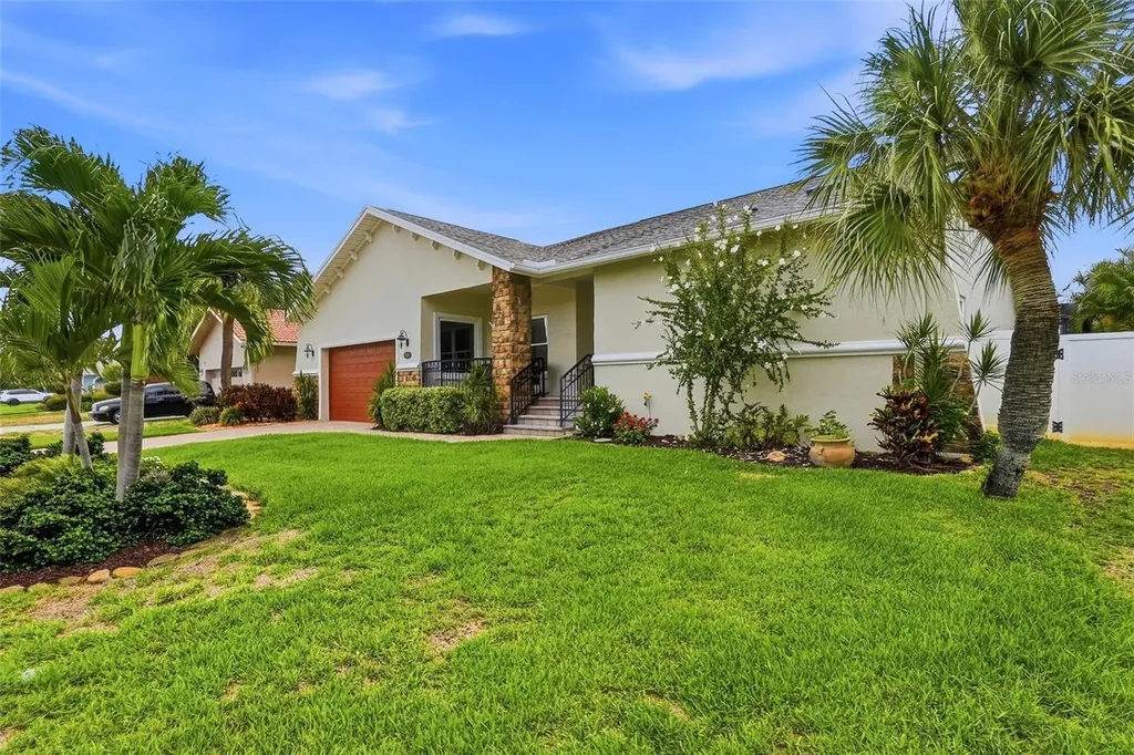 661 7th Avenue N Tierra Verde FL 33715
