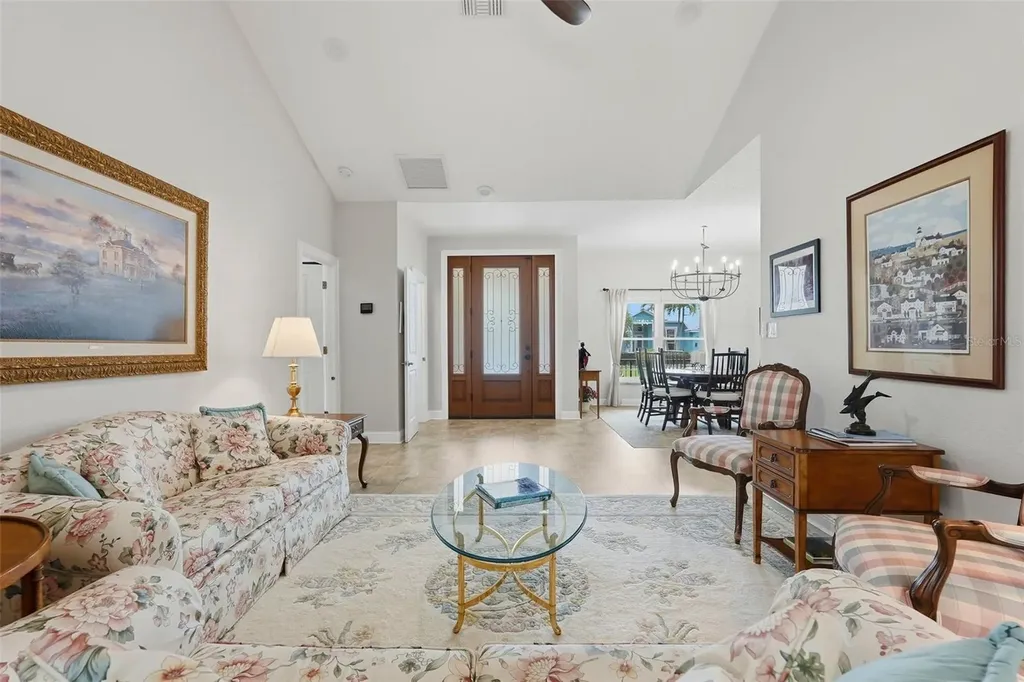 661 7th Avenue N Tierra Verde FL 33715