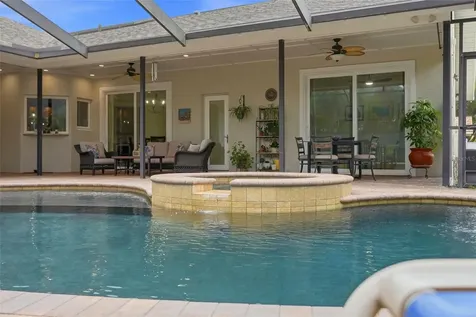 661 7th Avenue N Tierra Verde FL 33715