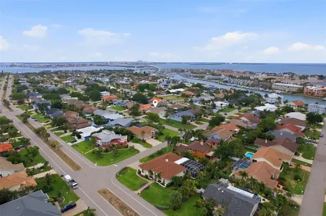 661 7th Avenue N Tierra Verde FL 33715