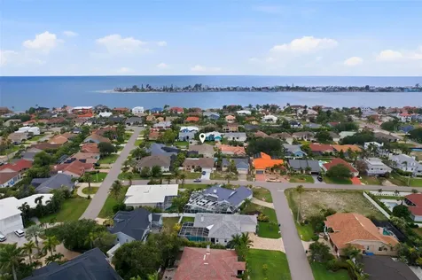 661 7th Avenue N Tierra Verde FL 33715