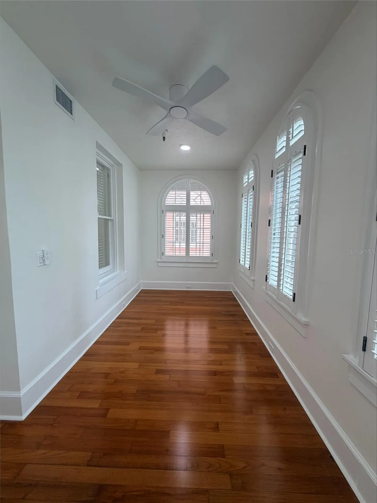 1221 N Palm Avenue Sarasota FL 34236