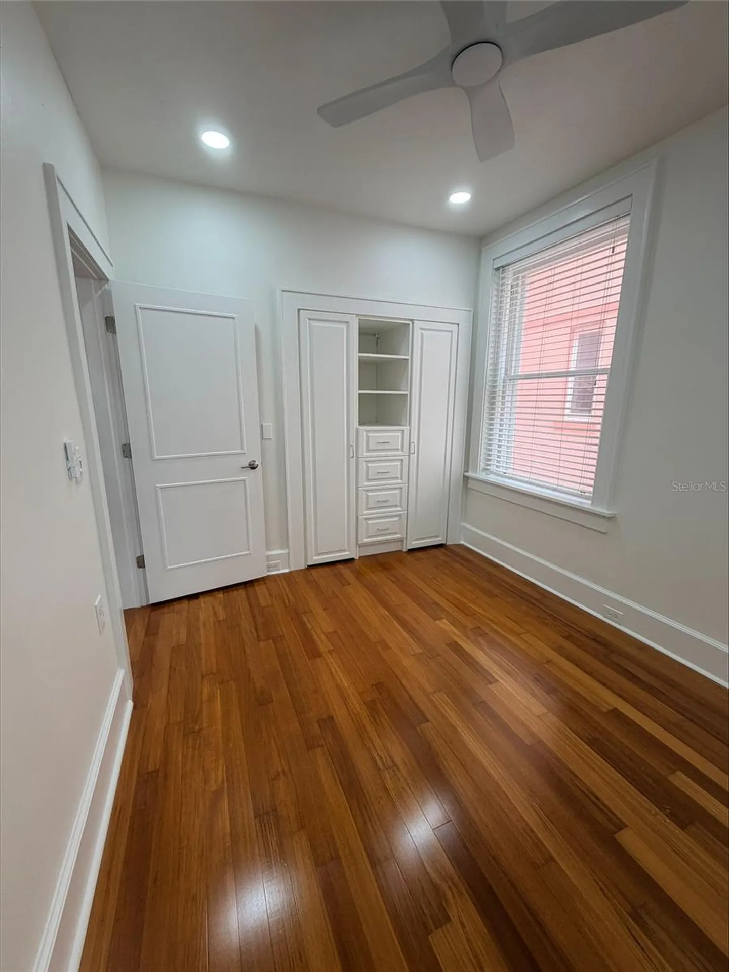 1221 N Palm Avenue Sarasota FL 34236