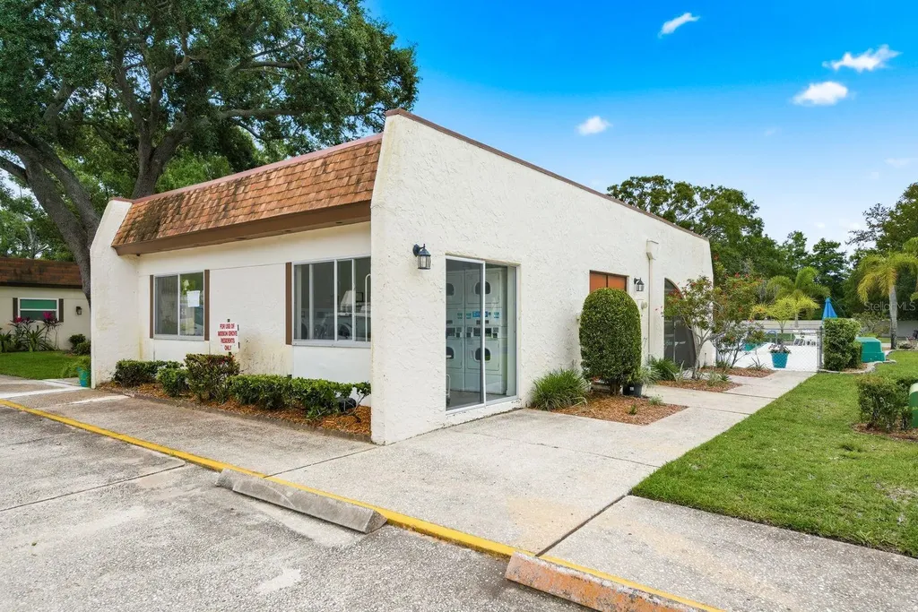 3127 Mission Grove Drive Palm Harbor FL 34684
