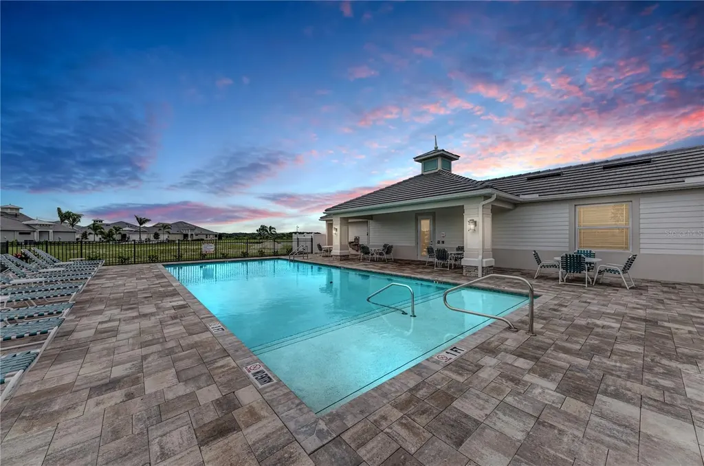 172 Van Gogh Cove Bradenton FL 34212