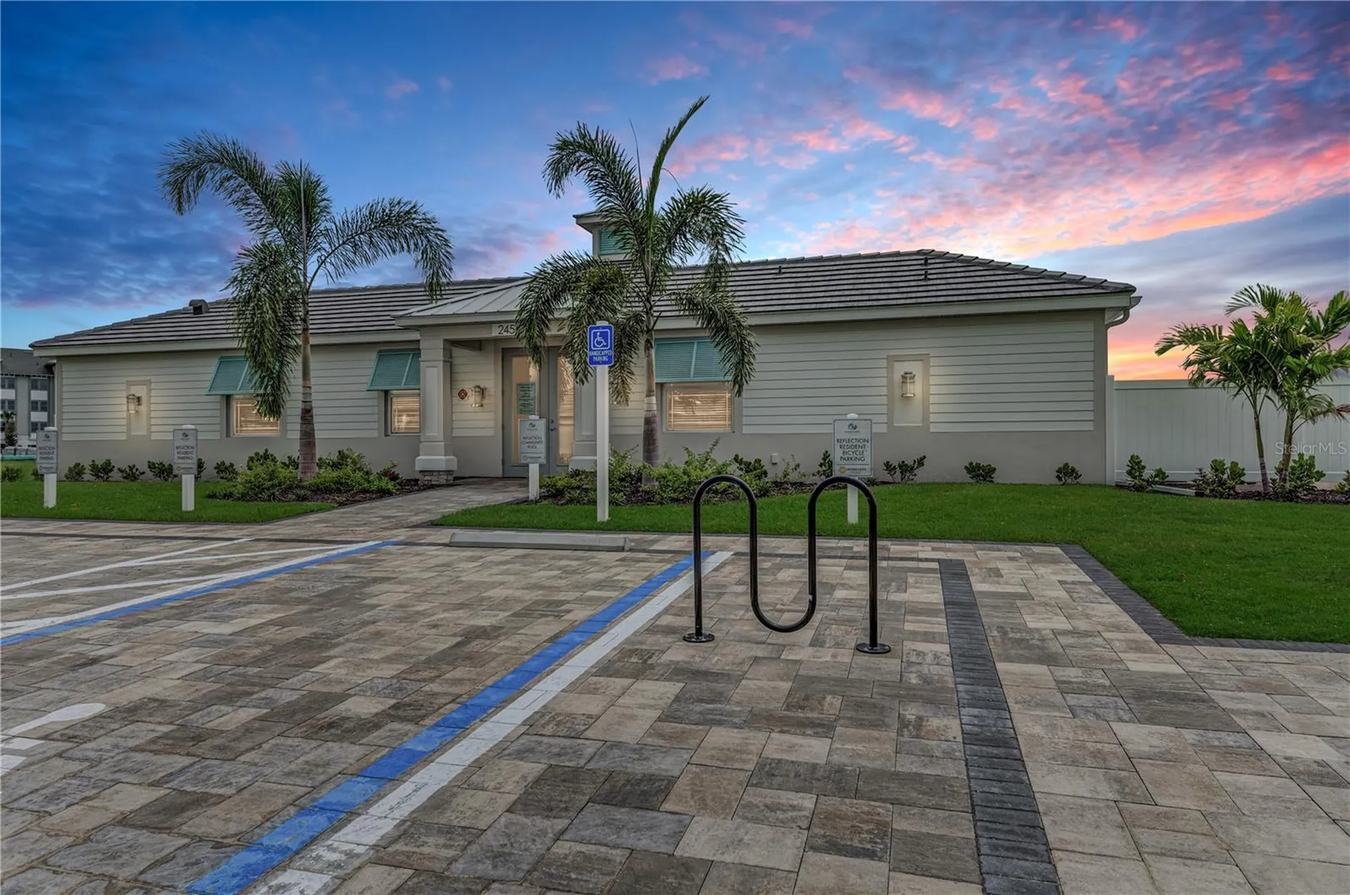 172 Van Gogh Cove Bradenton FL 34212