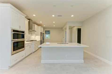 172 Van Gogh Cove Bradenton FL 34212