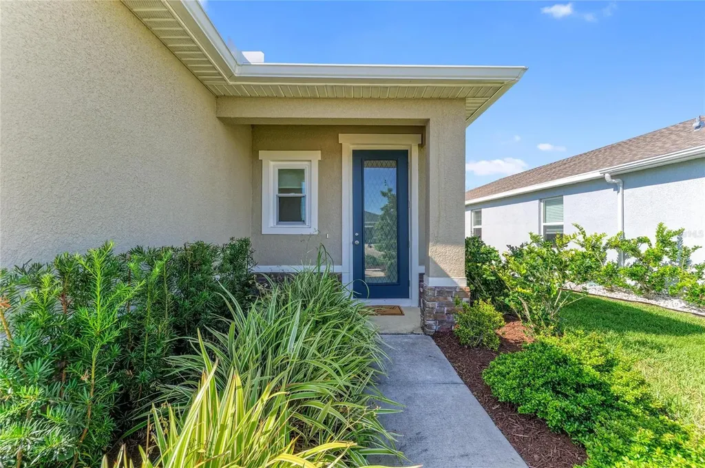 10711 High Noon Trail Parrish FL 34219