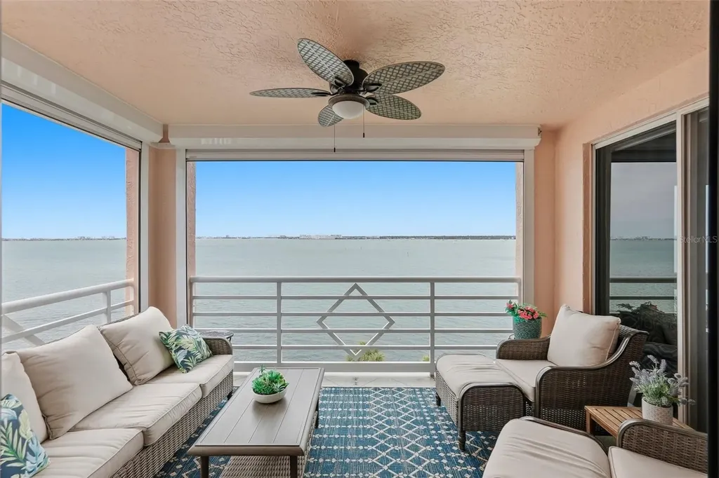 4981 Bacopa Lane S St Petersburg FL 33715