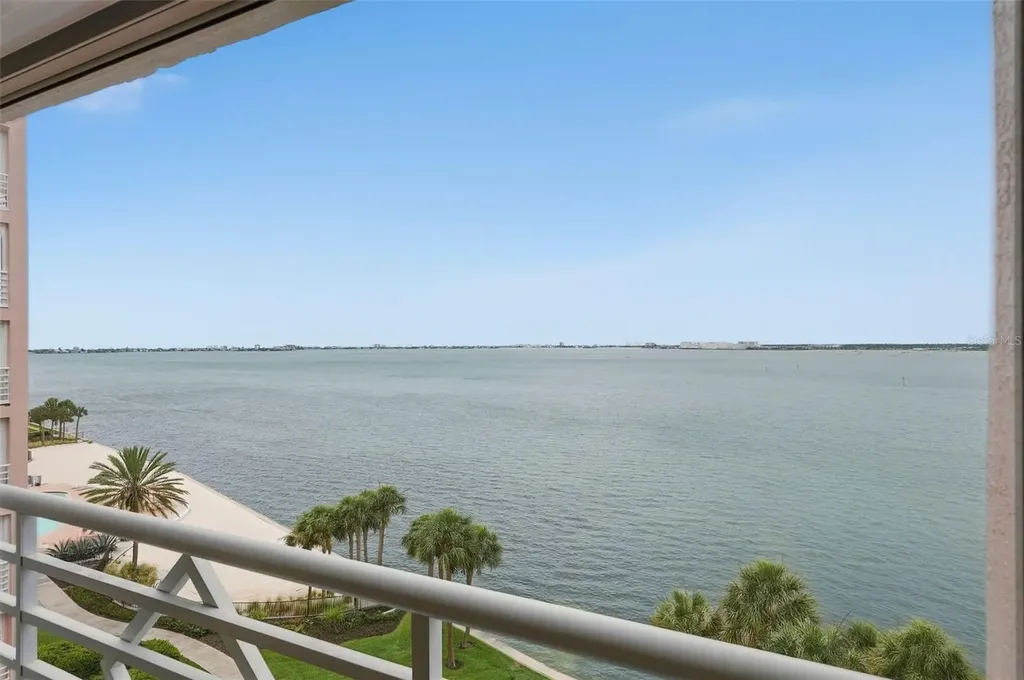 4981 Bacopa Lane S St Petersburg FL 33715