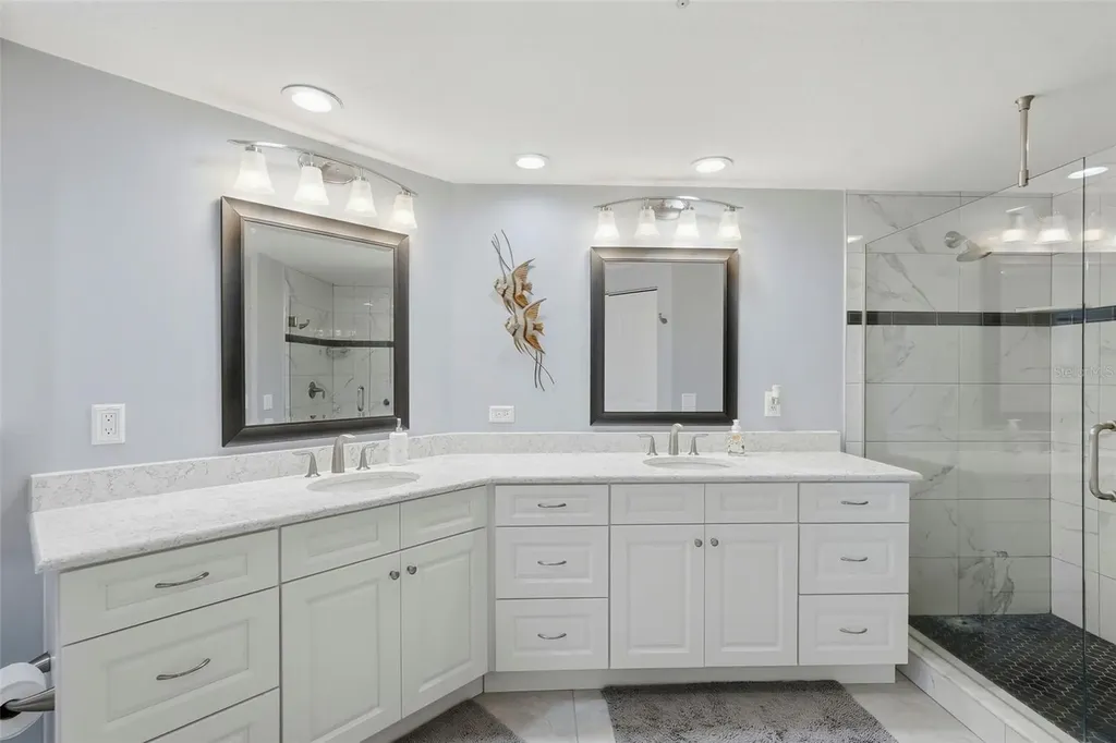 4981 Bacopa Lane S St Petersburg FL 33715