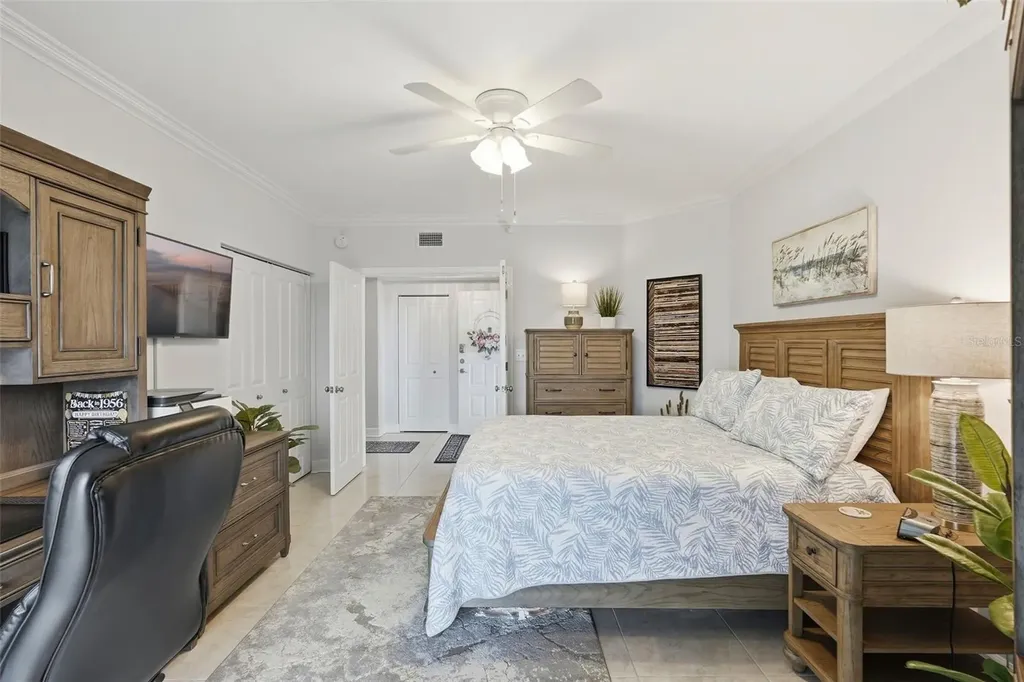 4981 Bacopa Lane S St Petersburg FL 33715