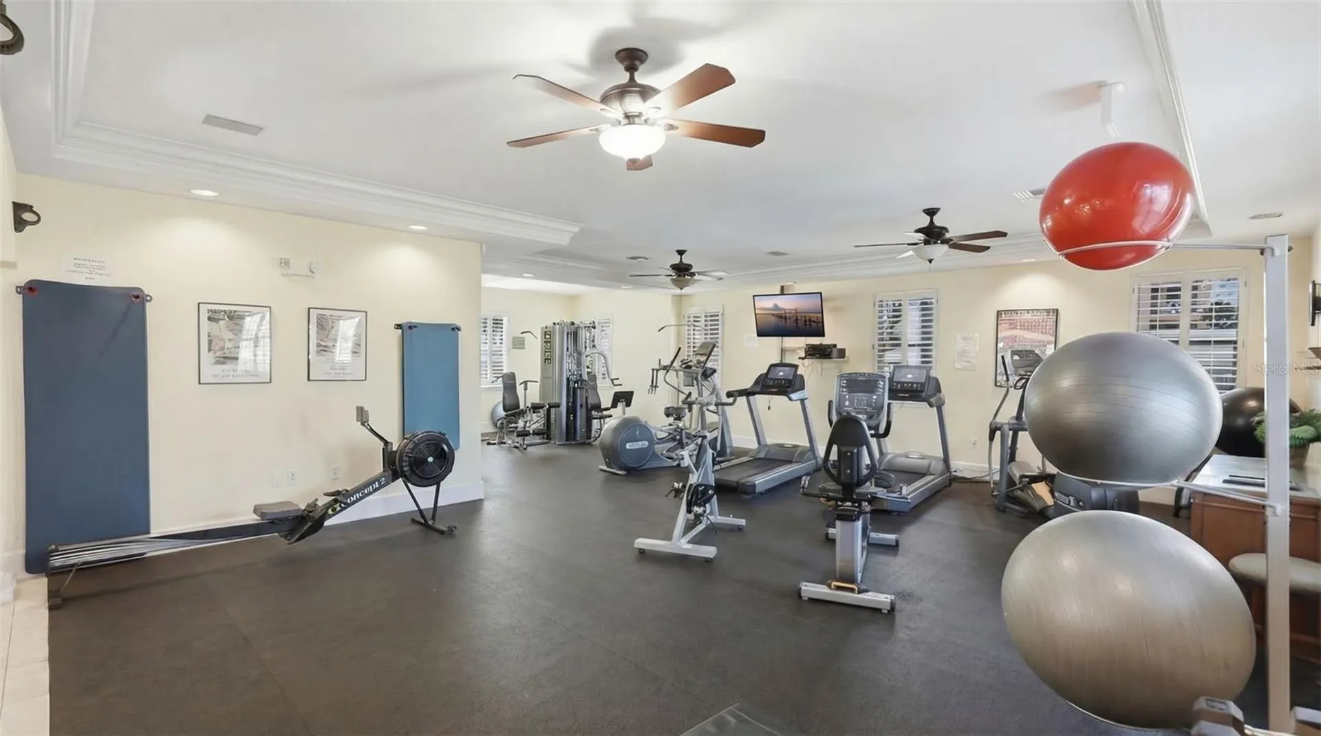 4981 Bacopa Lane S St Petersburg FL 33715