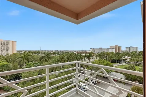 4981 Bacopa Lane S St Petersburg FL 33715