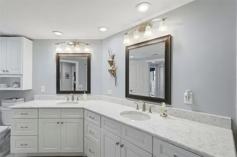4981 Bacopa Lane S St Petersburg FL 33715