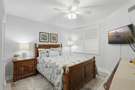 4981 Bacopa Lane S St Petersburg FL 33715