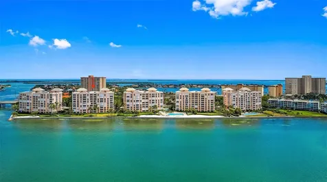 4981 Bacopa Lane S St Petersburg FL 33715