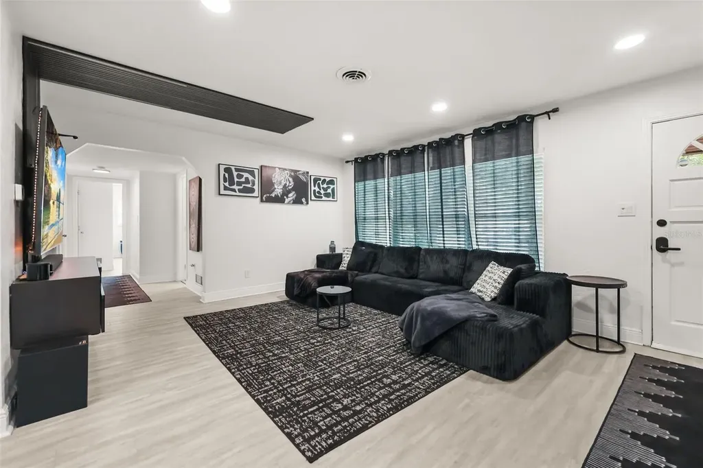 2909 Hargill Drive Orlando FL 32806