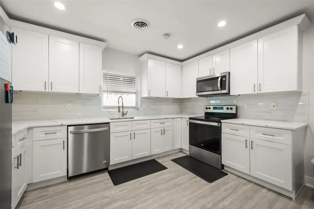 2909 Hargill Drive Orlando FL 32806