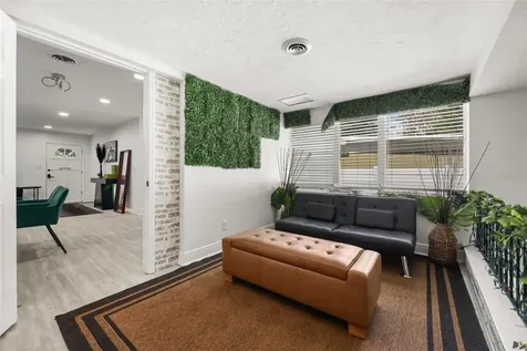 2909 Hargill Drive Orlando FL 32806
