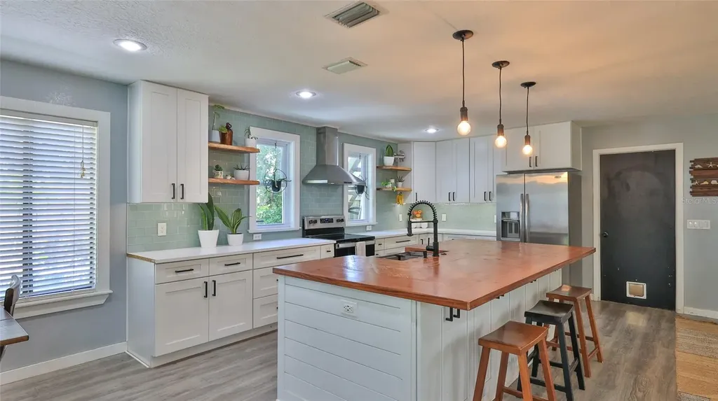 2766 Date Palm Drive Edgewater FL 32141