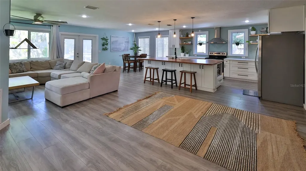 2766 Date Palm Drive Edgewater FL 32141
