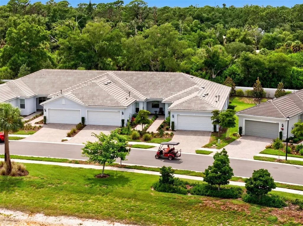 25049 Pearl Lake Circle Englewood FL 34223