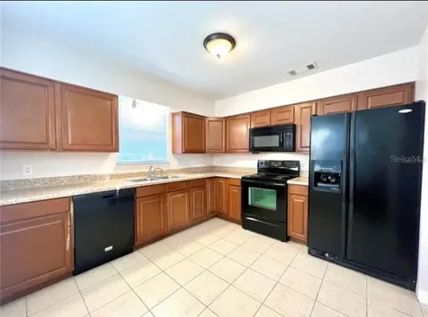 209 Avenue B SE Winter Haven FL 33880