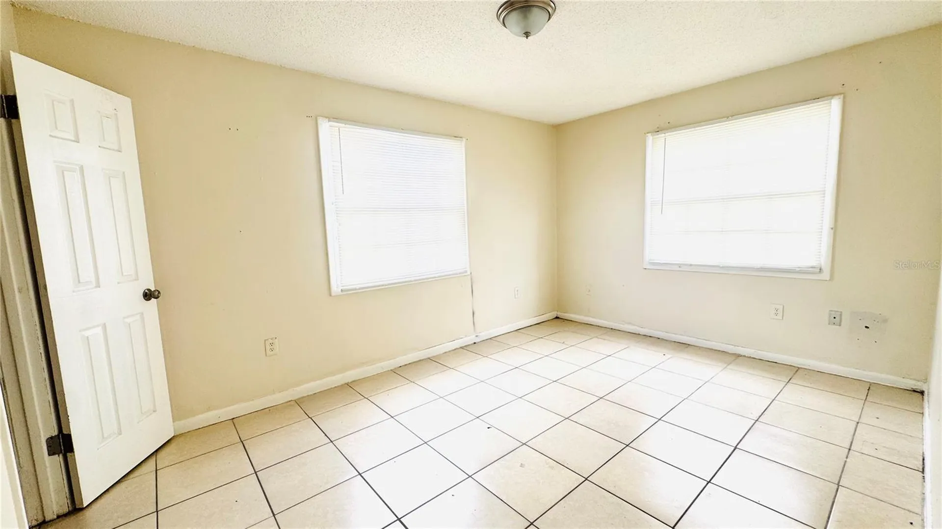 2777 L B Mcleod Road Orlando FL 32805