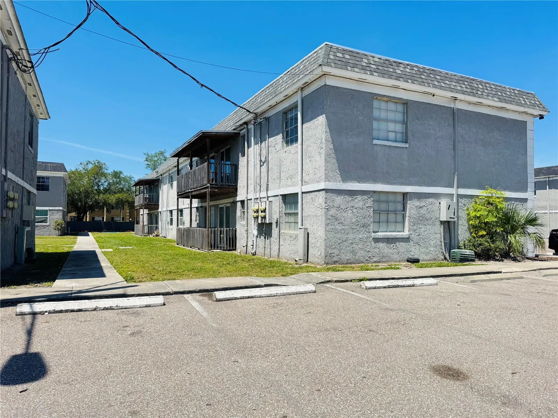 2777 L B Mcleod Road Orlando FL 32805