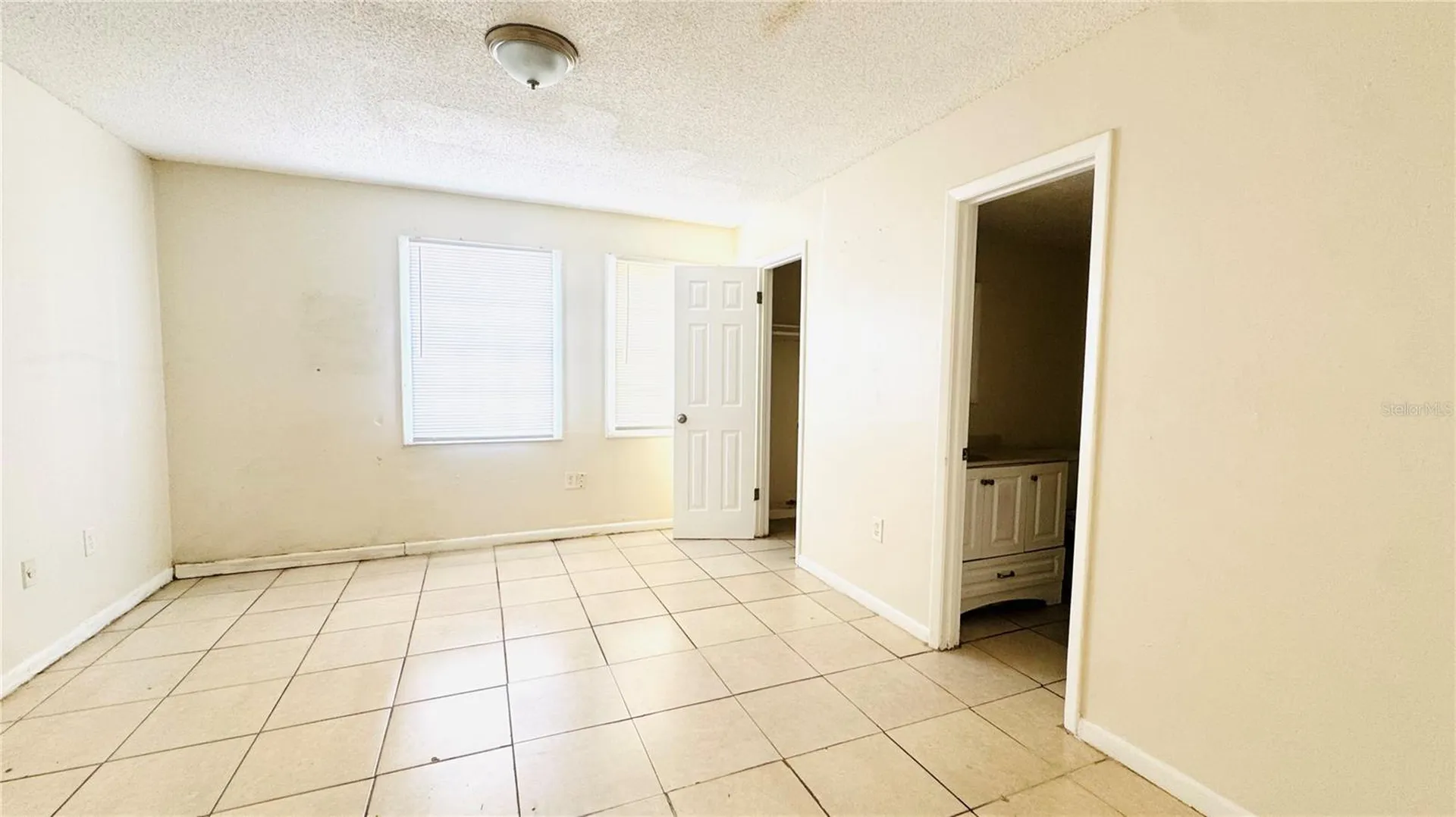 2777 L B Mcleod Road Orlando FL 32805