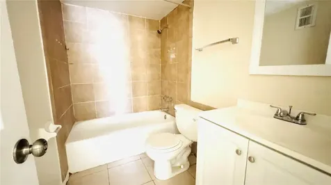 2777 L B Mcleod Road Orlando FL 32805