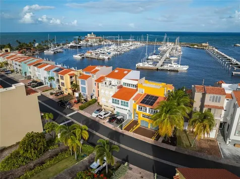 53 Isla San Miguel Humacao PR 00791